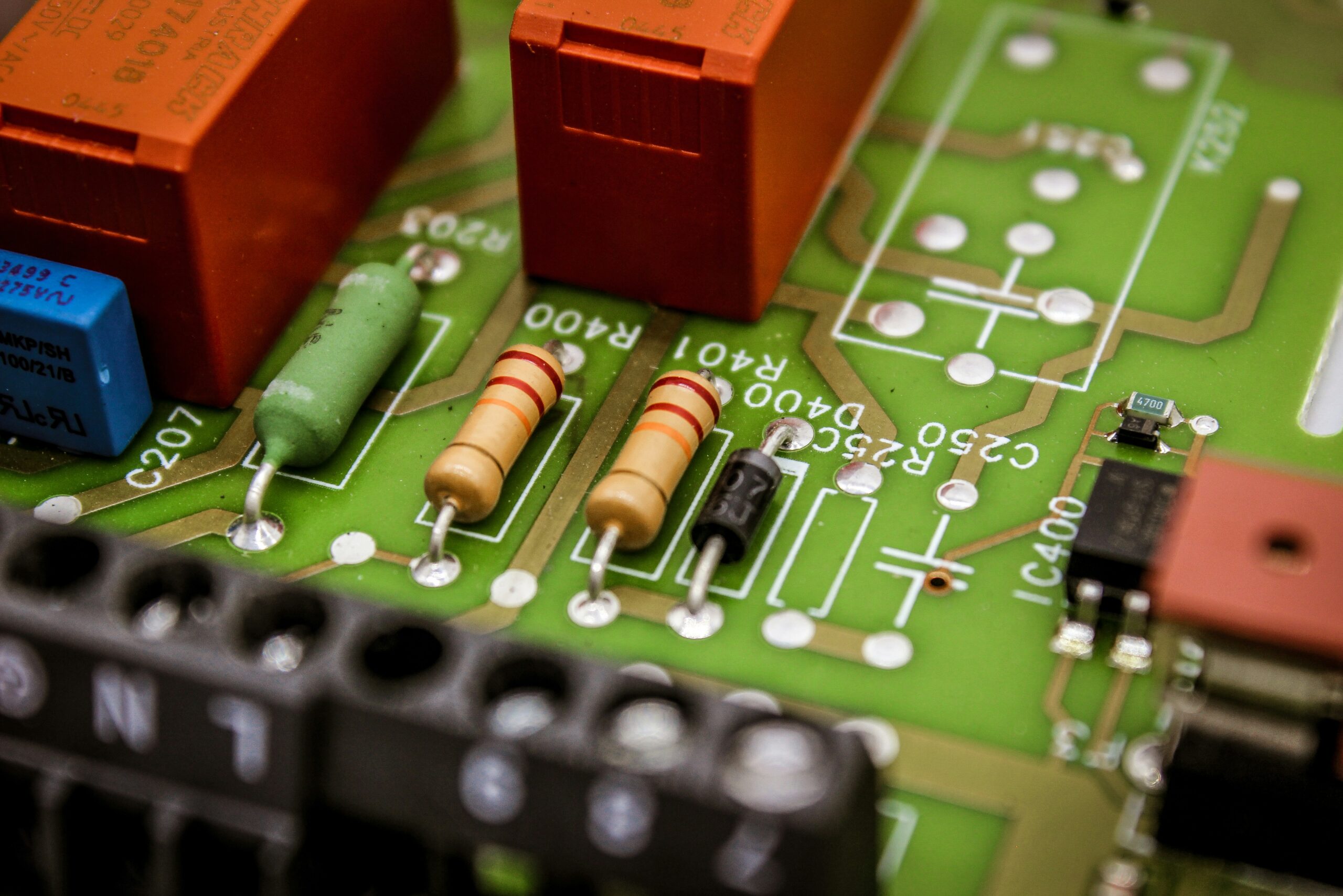 De Koers van ASML: Analyse en Vooruitzichten