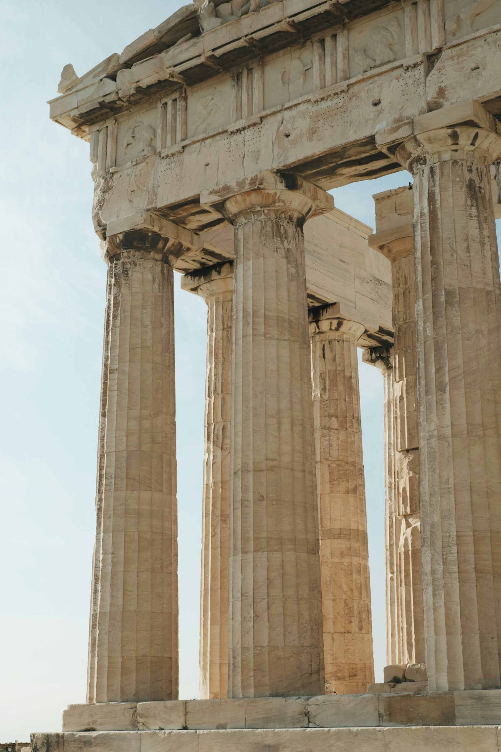 Brûlant, galère, improbable… Dionysos livre ses souvenirs de 30 ans de carrière