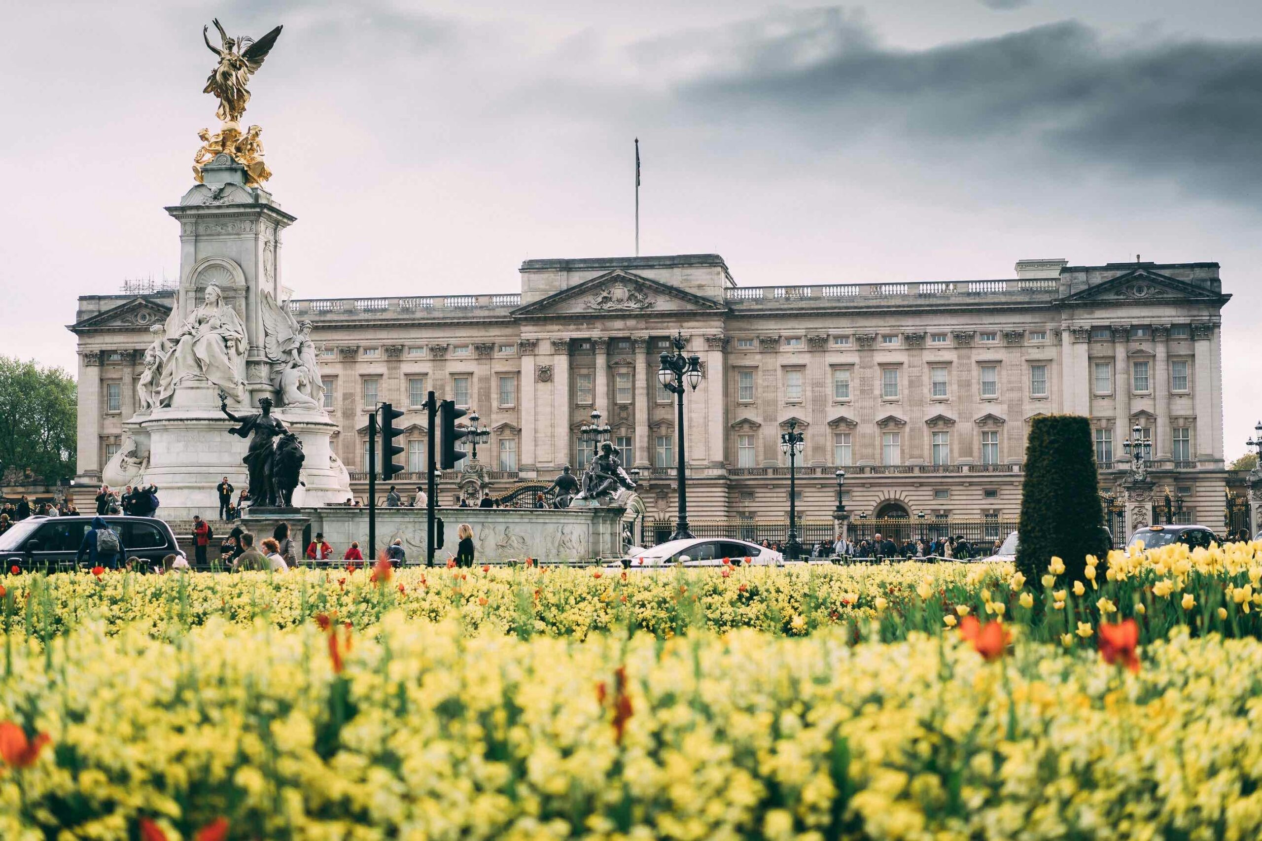 Buckingham Palace Offers First-Ever Look Inside Room that Leads to Famous Balcony