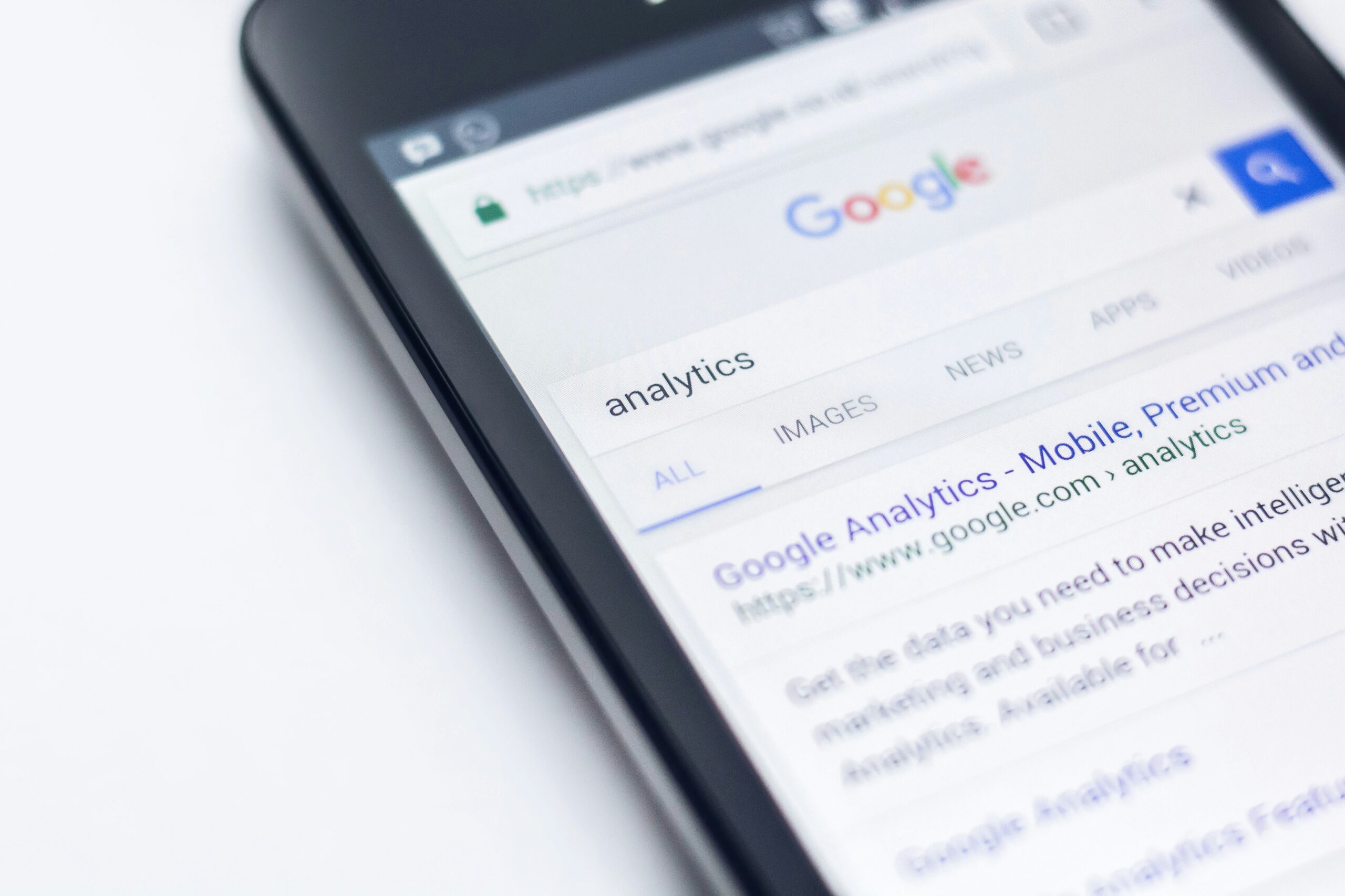 Google Delivers Mixed Q2 Results: Margins and Search Ads Beat Expectations, YouTube Misses the Mark