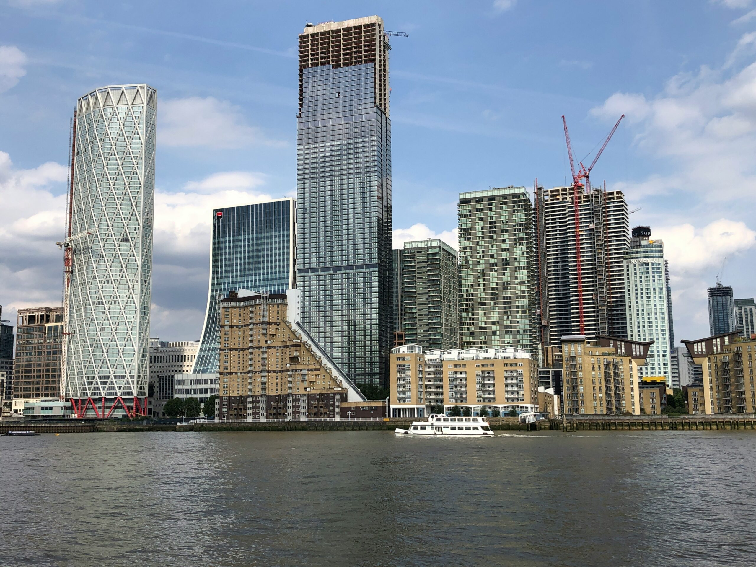 Exploring Canary Wharf: A Comprehensive Guide to the Heart of Modern London