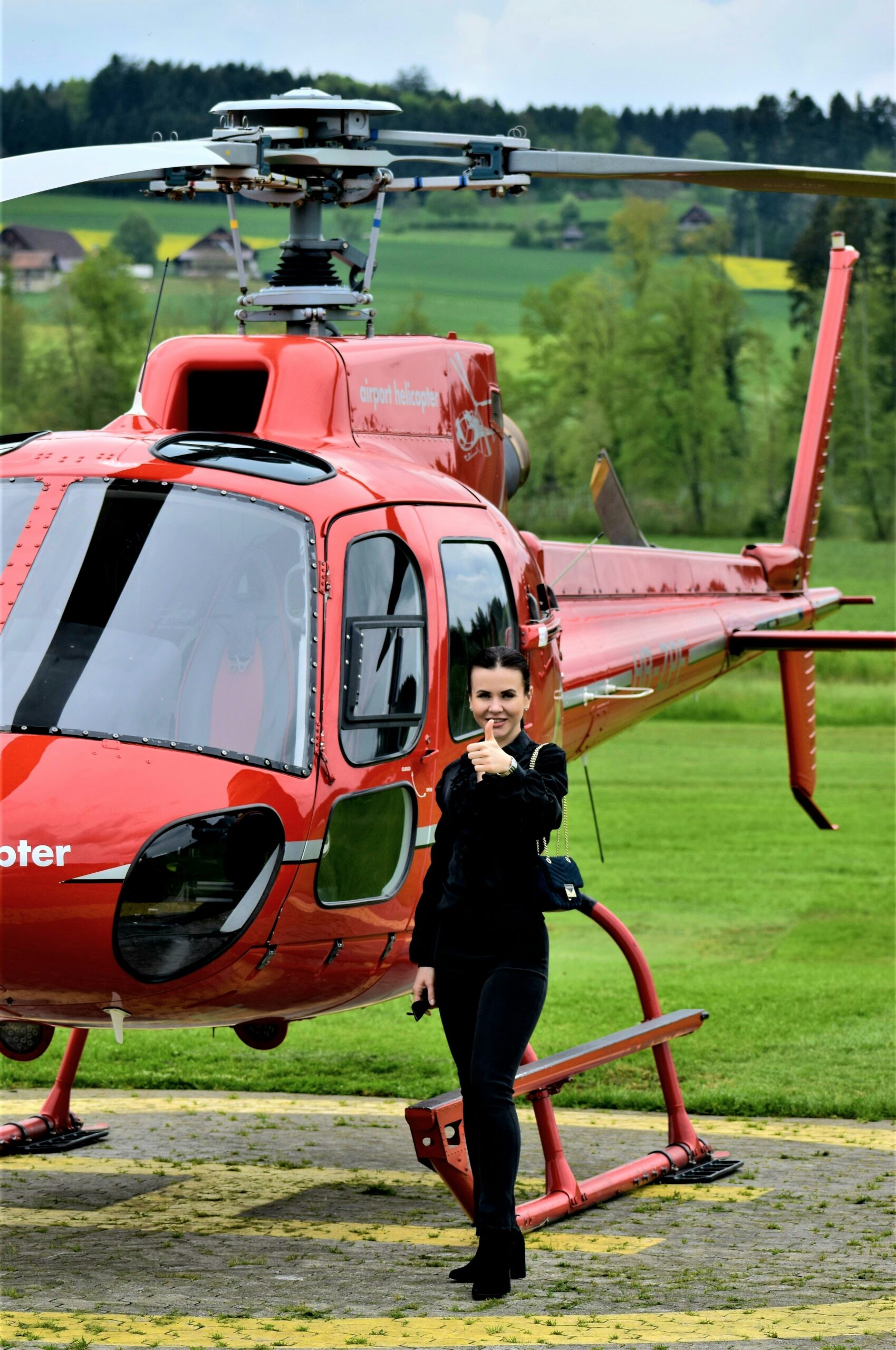 The Life and Journey of Jo Ellis: A Trailblazing Helicopter Pilot