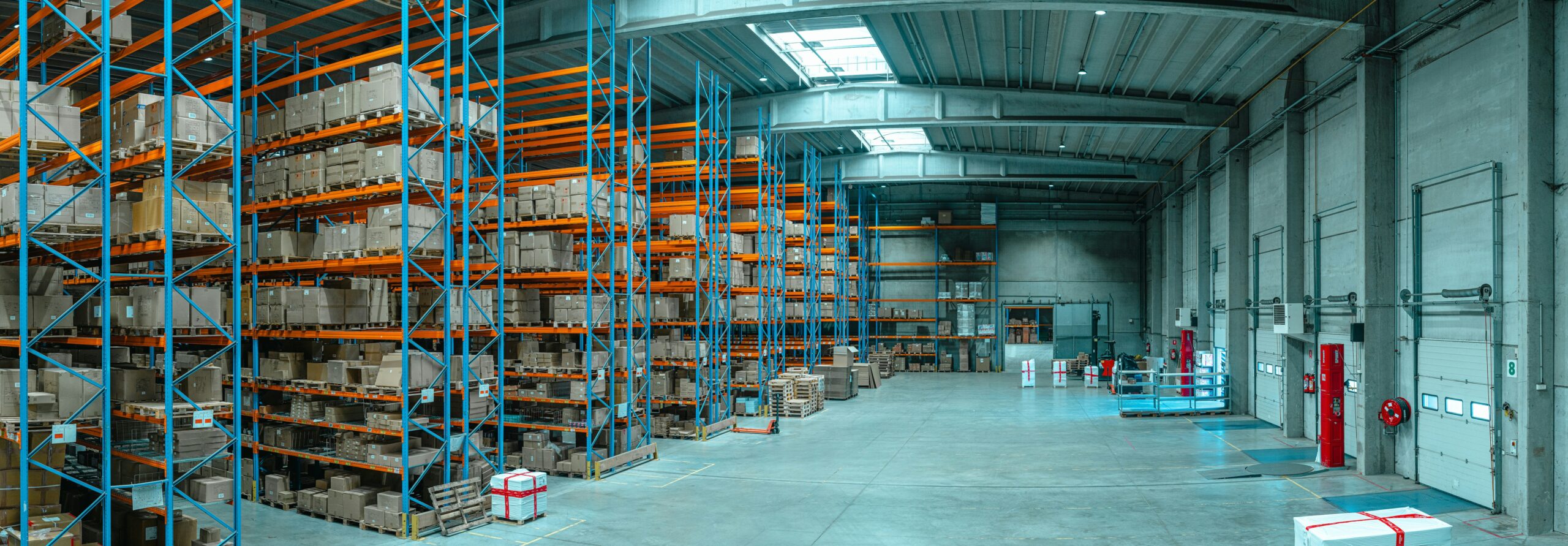 The Impact of Amazon’s Exit: Understanding the Closure of Warehouses in Quebec