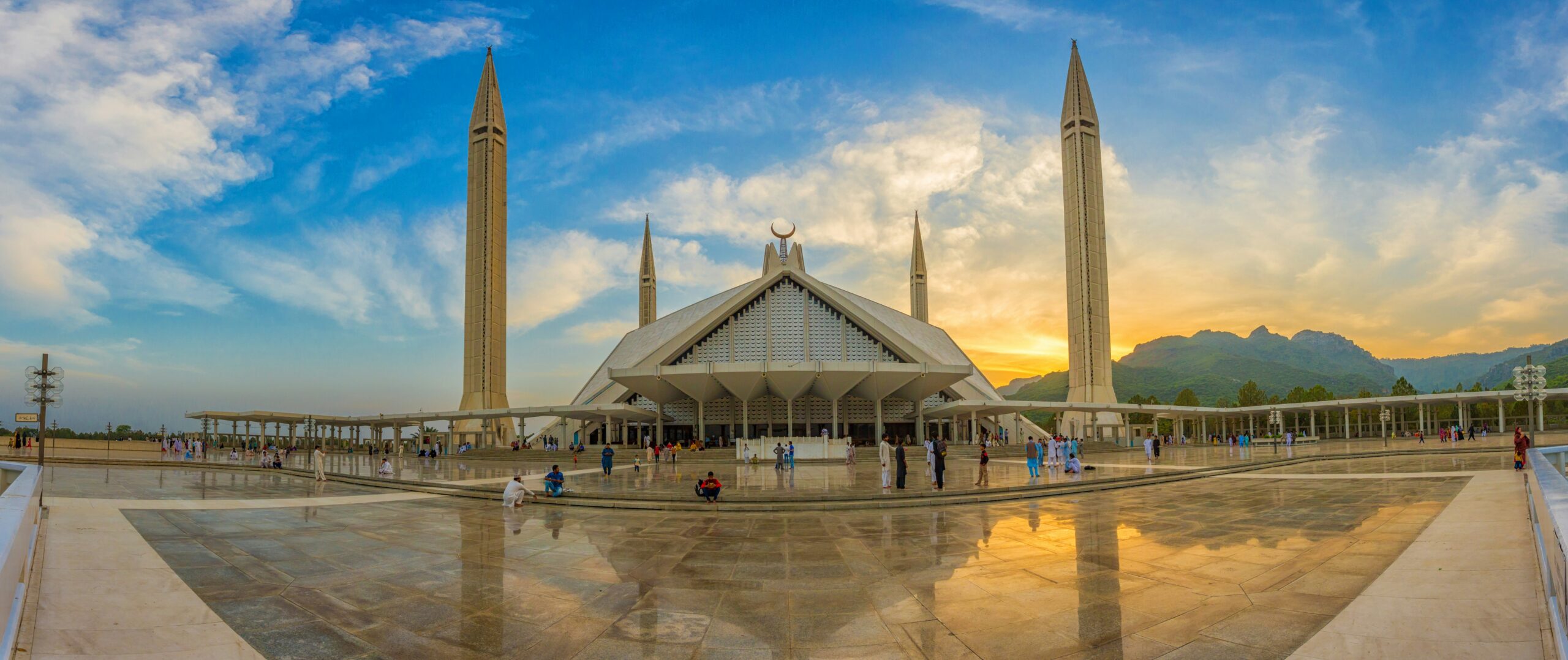 سعودی عرب کے الخوبر میں ورلڈ کپ اسٹیڈیم میں کام کے دوران پاکستانی ہلاک