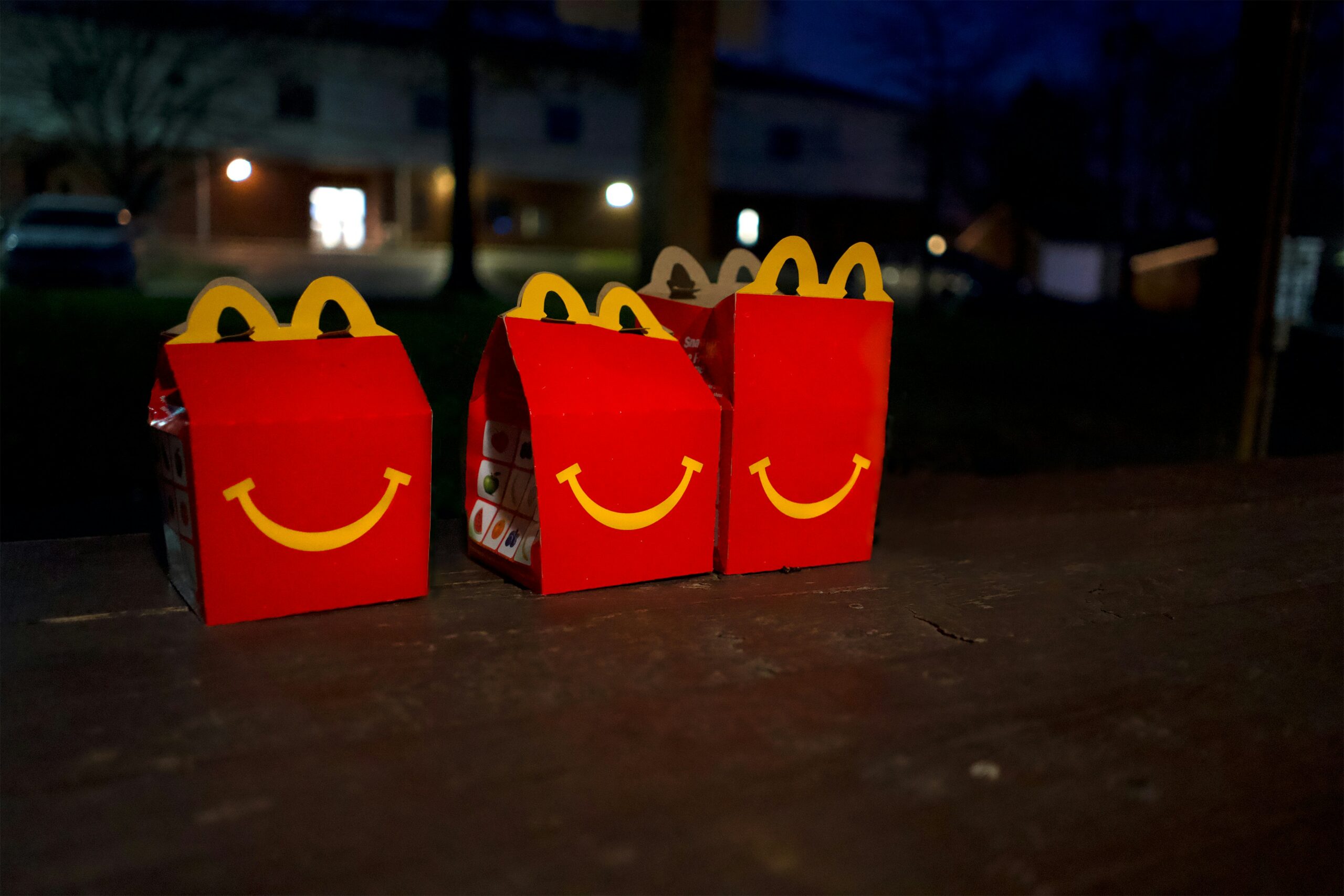 Exploring the Minecraft McDonald’s Happy Meal: The Ultimate Blend of Gaming and Fast Food
